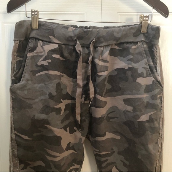 The Clothing Cove Camo Pants Cuffed Hem Stretch  Drawstring Italy - Picture 3 of 8
